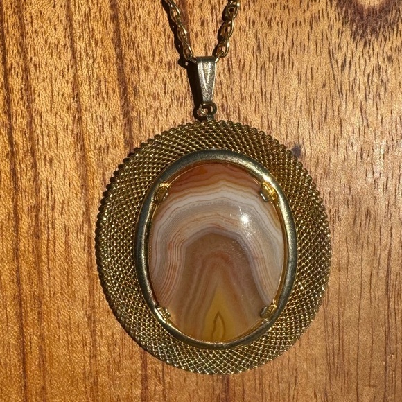 Peach Moonstone Gold Pendant Necklace - Picture 2 of 5